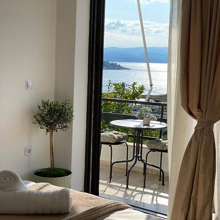 The Olive Ocean Apartment Tolo Bagian luar foto