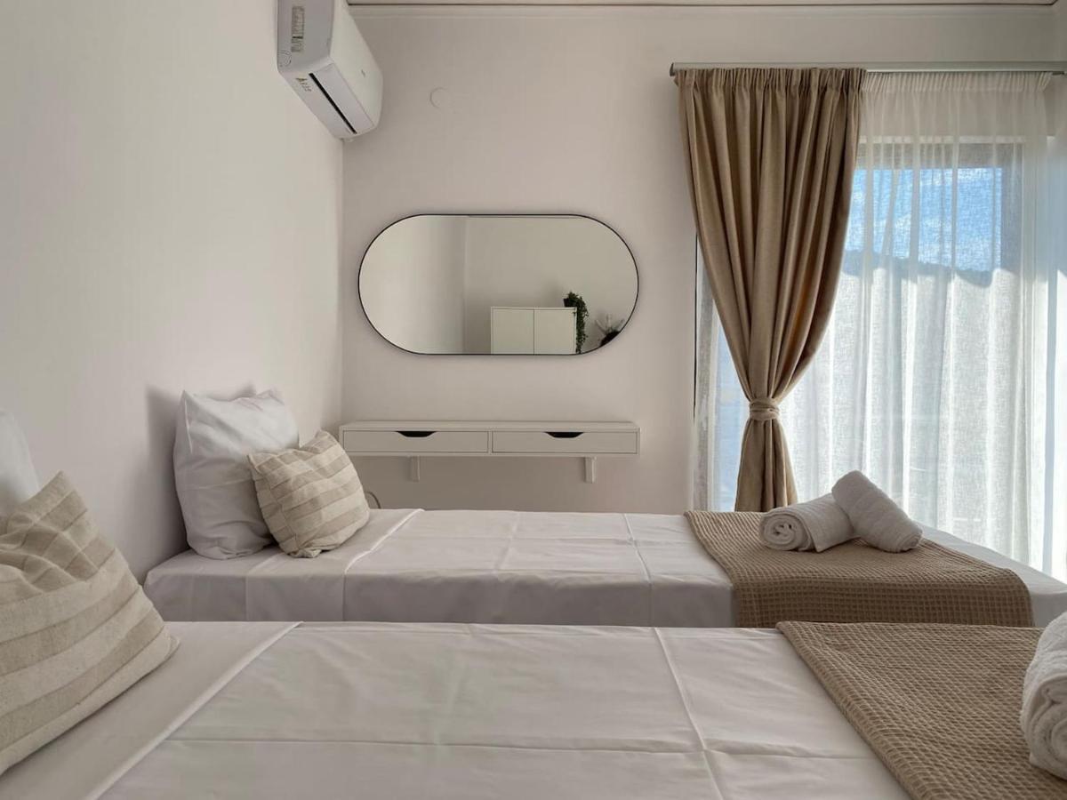 The Olive Ocean Apartment Tolo Bagian luar foto
