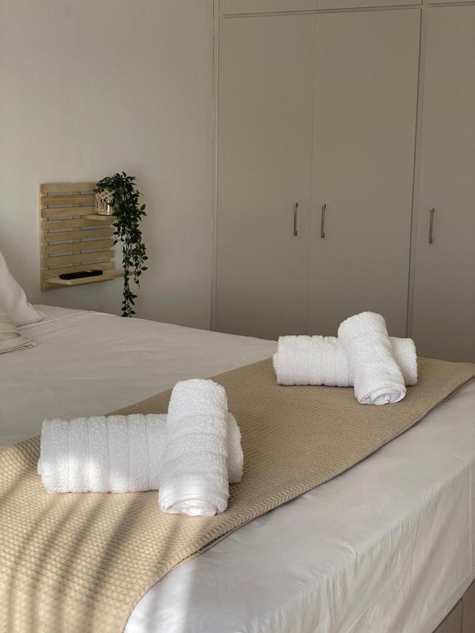 The Olive Ocean Apartment Tolo Bagian luar foto